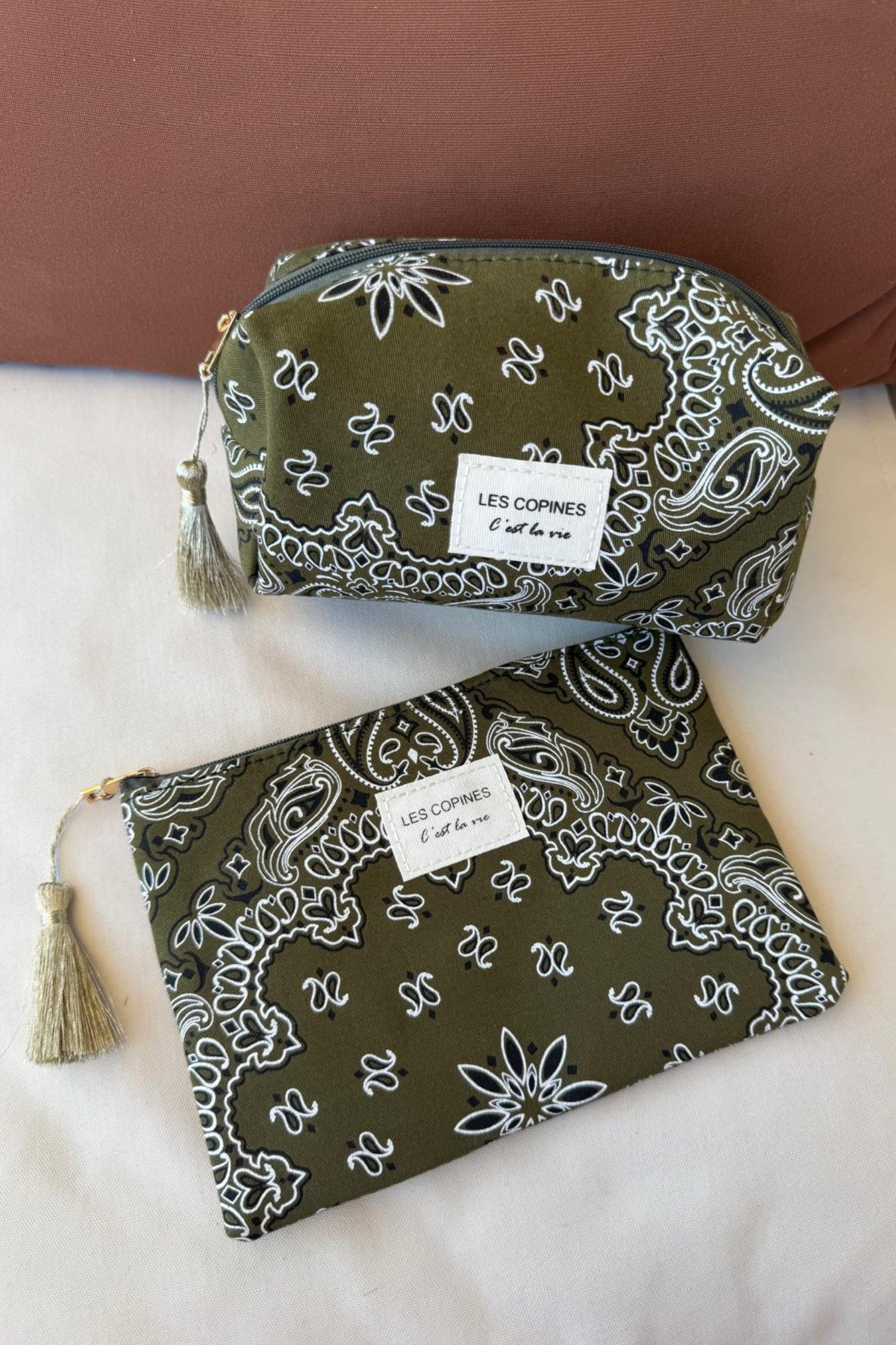 BANDANA BEAUTY BAG SET – OLIVE