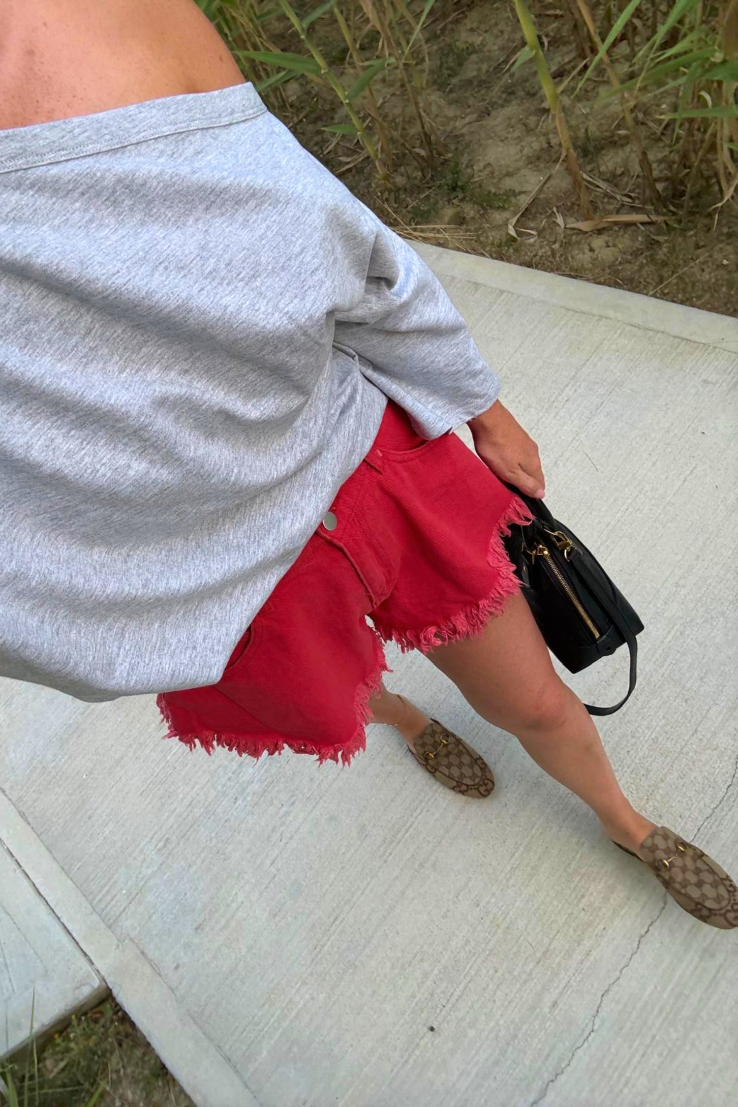 ELIN DENIM SHORT – RED