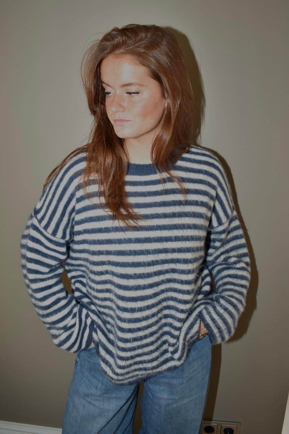 BELLA KNIT - NAVY